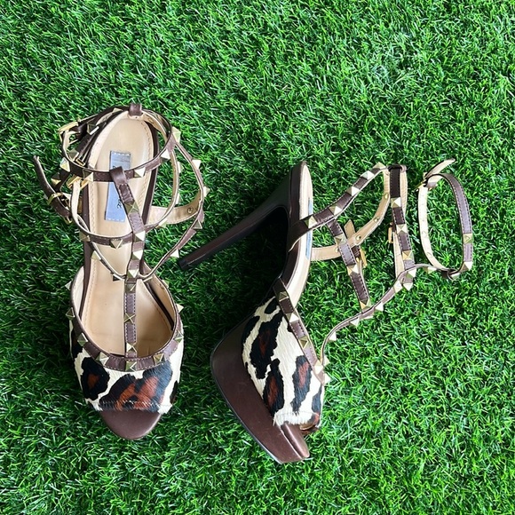 JORGE ALEX Leopard Print Gold Studded Calf Hair Heels size 38 EU/ US 7.5 women - Picture 1 of 12